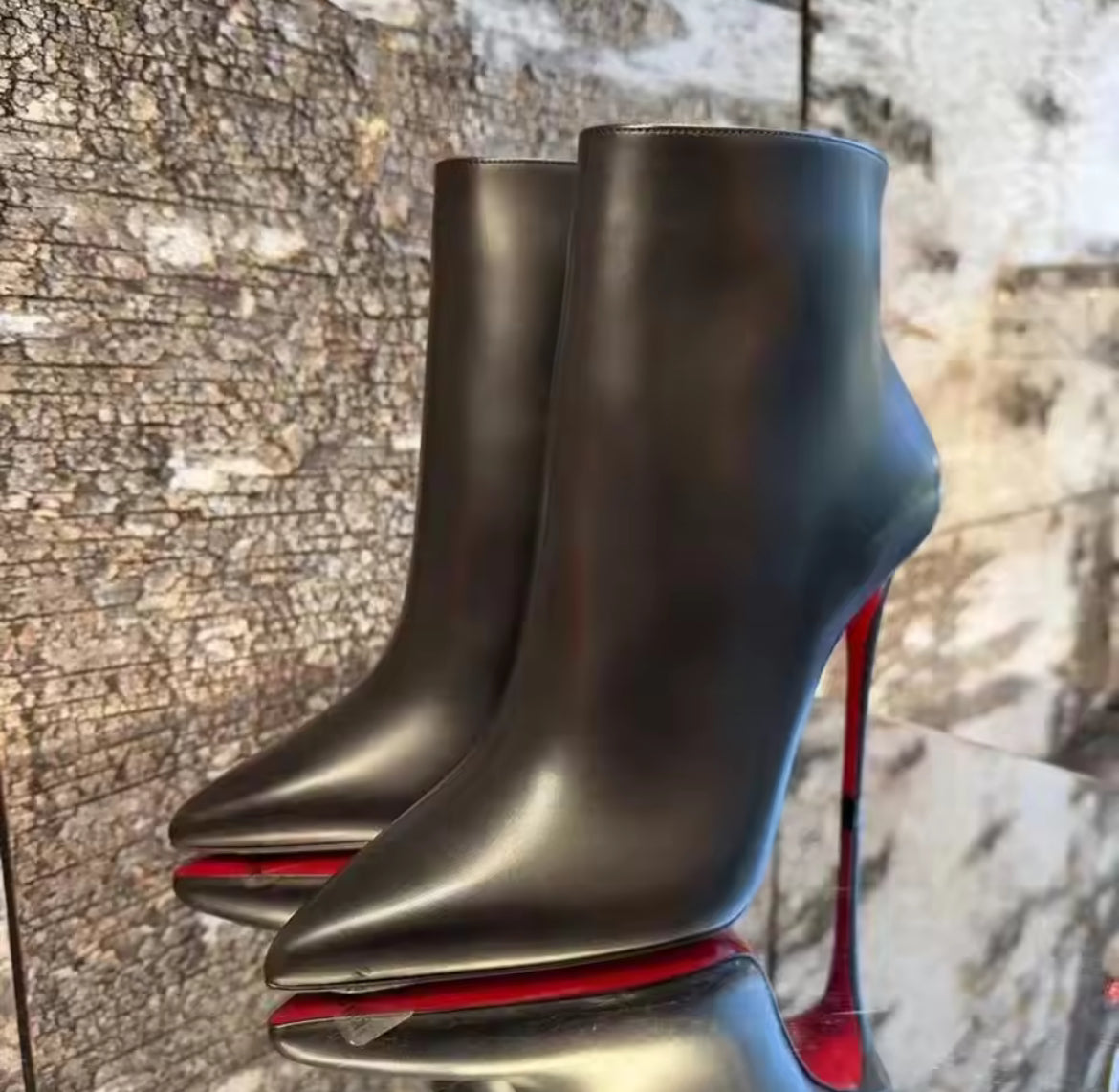 Chic HeelS