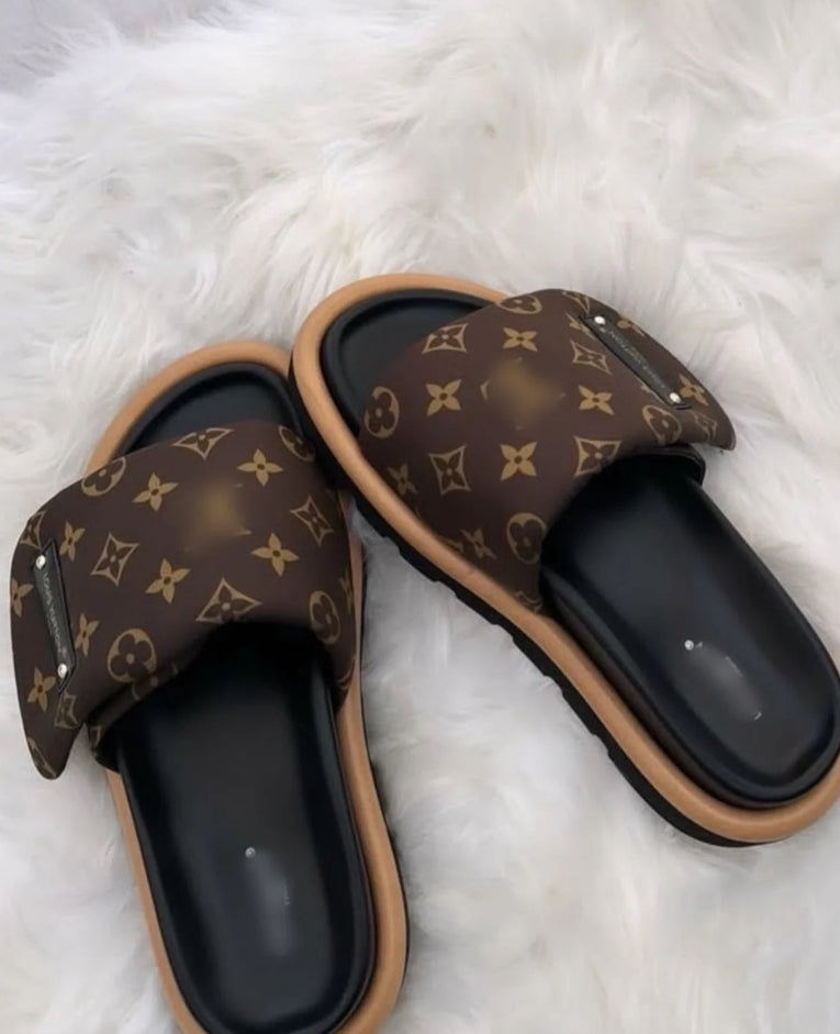 LV Pillow Slides Brown