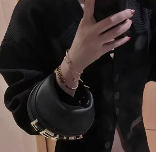 Chic & Curious Bag