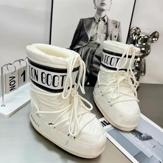 Curious BootS