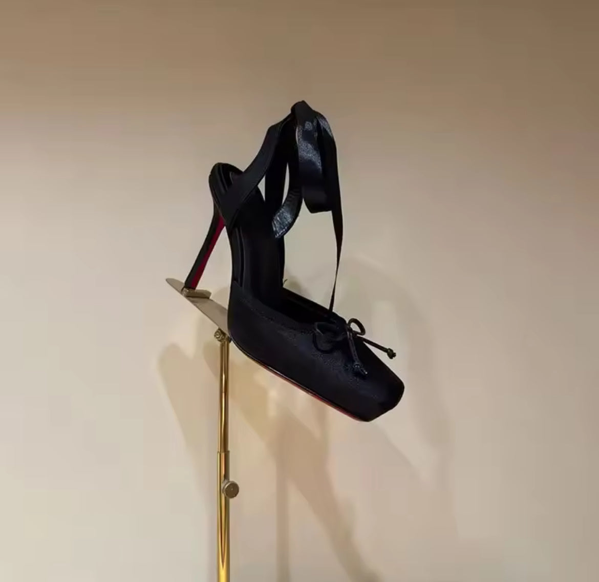 Chic & Curious HeelS
