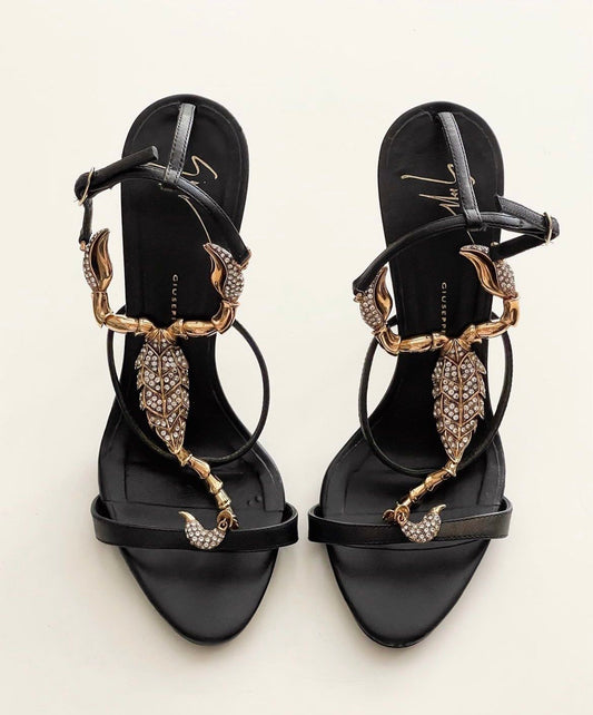 Scorpio HeelS Gold