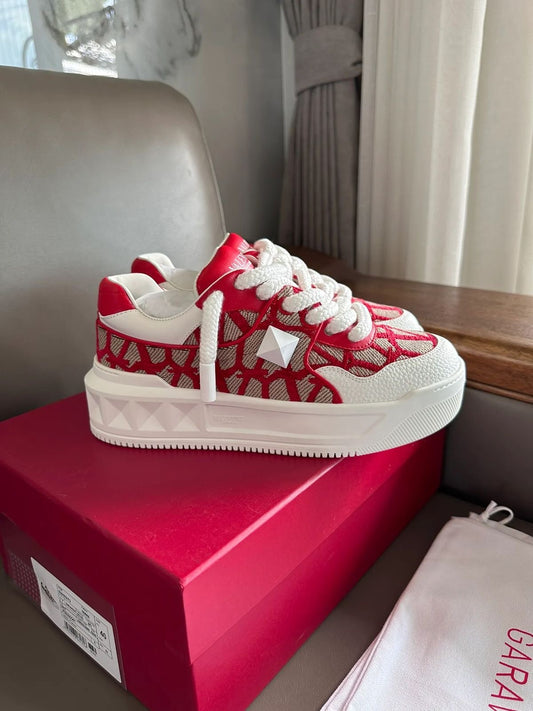 VALENTINO GARAVANI ShoeS